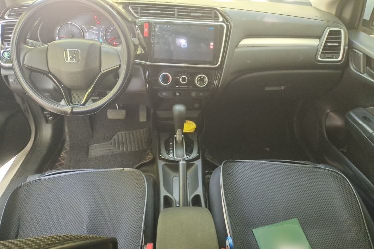 Used Honda Gienia 2017 1.5L CVT Comfort Version Center Console