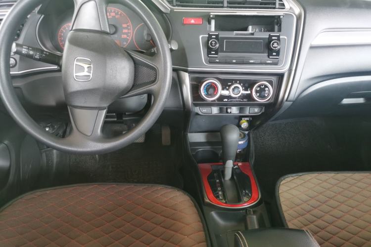 Used Honda Gienia 2017 1.5L CVT Classic Edition Center Console