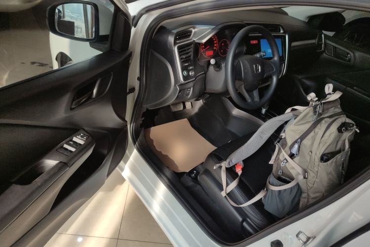 Used Honda Gienia 2017 1.5L CVT Classic Edition Driver Seat