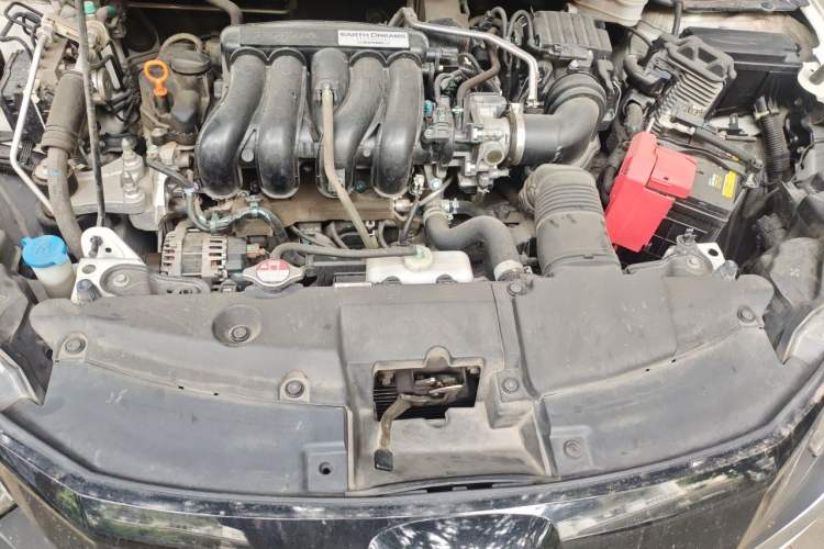 Used Honda Gienia 2017 1.5L CVT Luxury Edition Engine Bay
