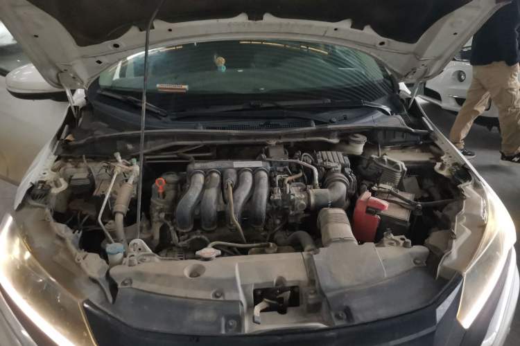 Used Honda Gienia 2017 1.5L CVT Fashion Edition Engine Bay