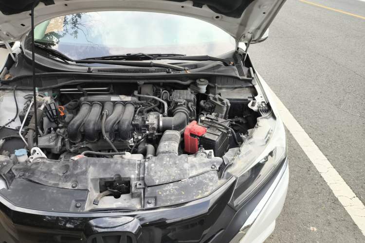 Used Honda Gienia 2017 1.5L CVT Classic Edition Engine Bay Left