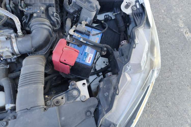 Used Honda Gienia 2017 1.5L CVT Comfort Version Engine Bay Left