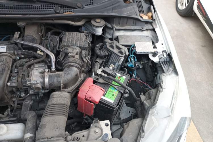 Used Honda Gienia 2017 1.5L CVT Classic Edition Engine Bay Left