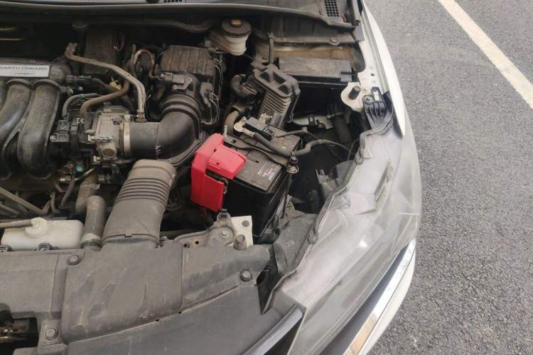 Used Honda Gienia 2017 1.5L CVT Comfort Version Engine Bay Left
