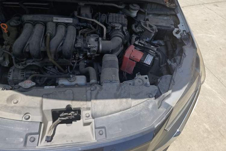 Used Honda Gienia 2017 1.5L CVT Classic Edition Engine Bay Left