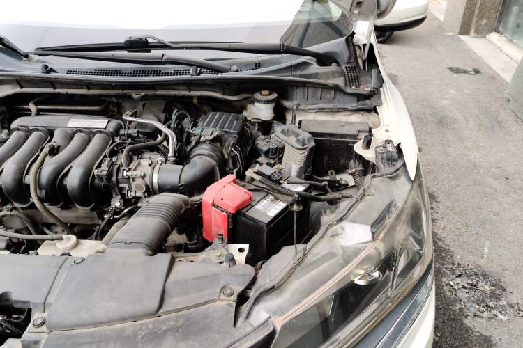 Used Honda Gienia 2017 1.5L CVT Comfort Version Engine Bay Left