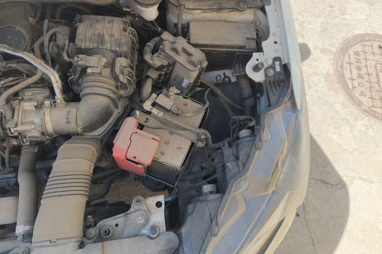 Used Honda Gienia 2017 1.5L CVT Classic Edition Engine Bay Left