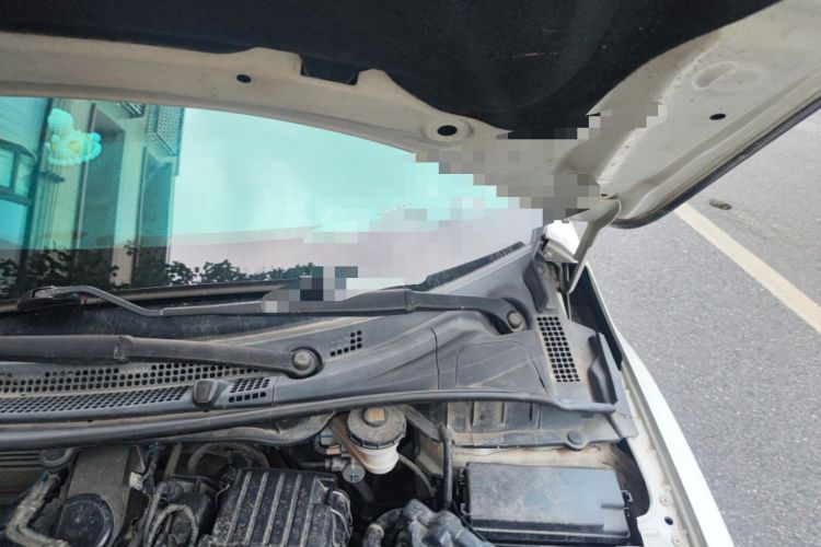 Used Honda Gienia 2017 1.5L CVT Comfort Version Engine Bay Left