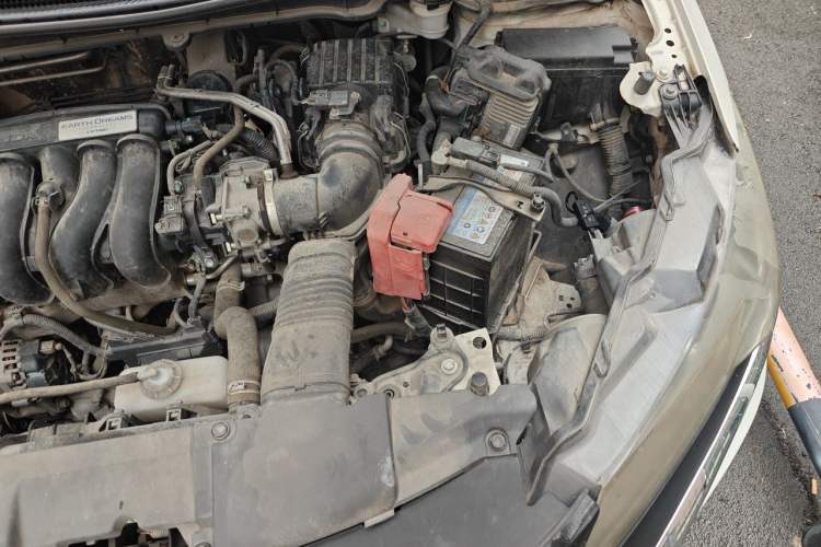 Used Honda Gienia 2017 1.5L CVT Classic Edition Engine Bay Left