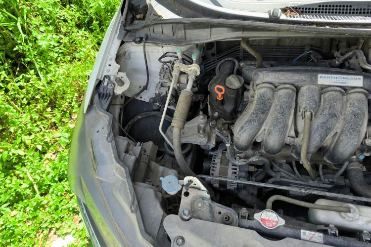 Used Honda Gienia 2017 1.5L Manual Classic Edition Engine Bay Right