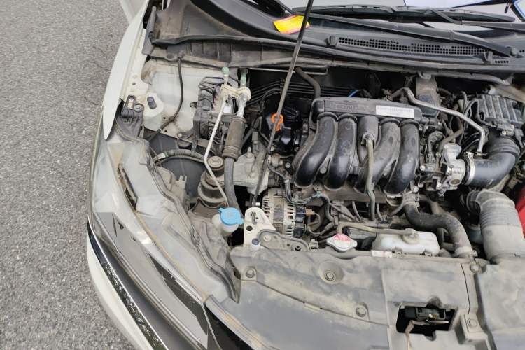 Used Honda Gienia 2017 1.5L CVT Classic Edition Engine Bay Right