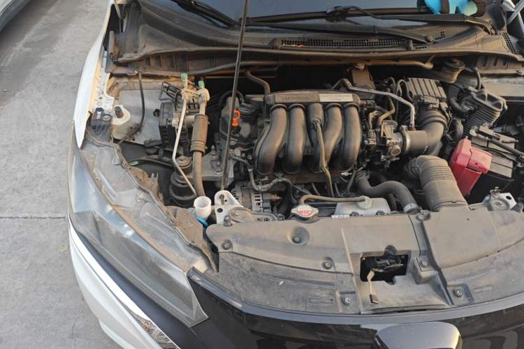 Used Honda Gienia 2017 1.5L CVT Comfort Version Engine Bay Right