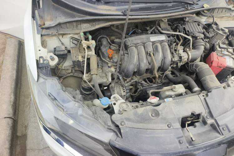 Used Honda Gienia 2017 1.5L CVT Fashion Edition Engine Bay Right