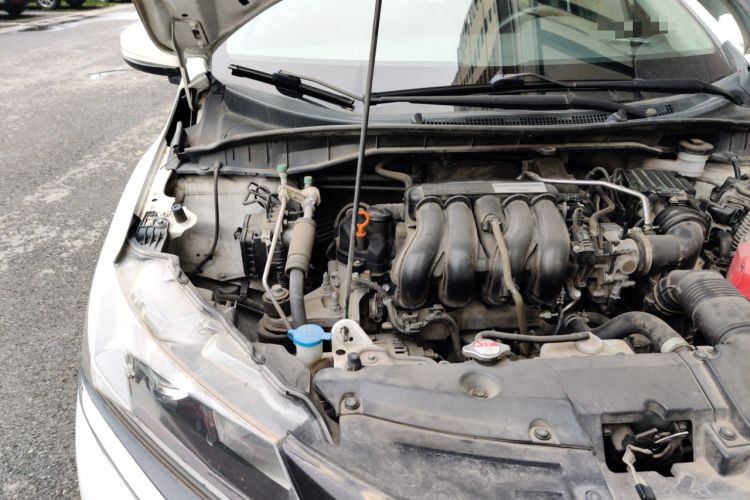 Used Honda Gienia 2017 1.5L CVT Comfort Version Engine Bay Right