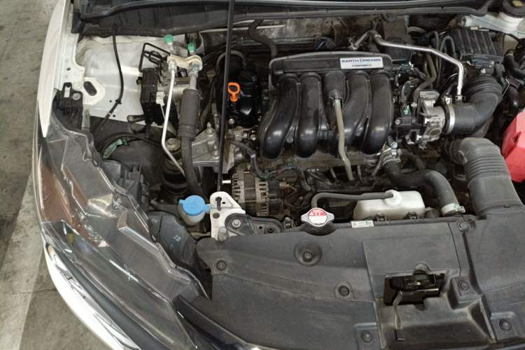 Used Honda Gienia 2017 1.5L CVT Comfort Version Engine Bay Right