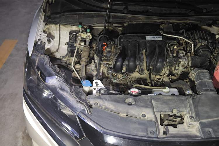 Used Honda Gienia 2017 1.5L CVT Classic Edition Engine Bay Right