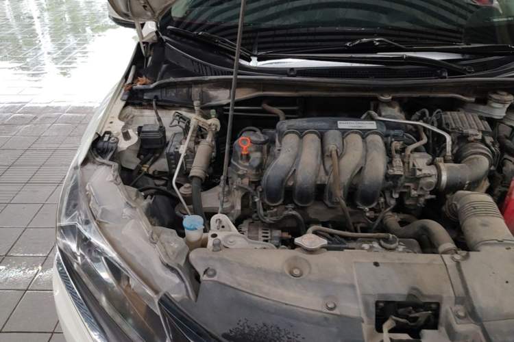 Used Honda Gienia 2017 1.5L CVT Fashion Edition Engine Bay Right