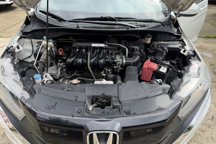 Used Honda Gienia 2017 1.5L CVT Classic Edition Engine Bay
