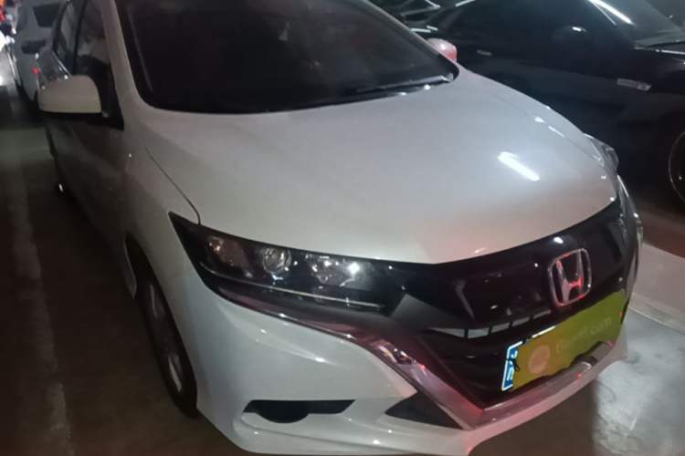 Used Honda Gienia 2017 1.5L CVT Classic Edition Exterior 1