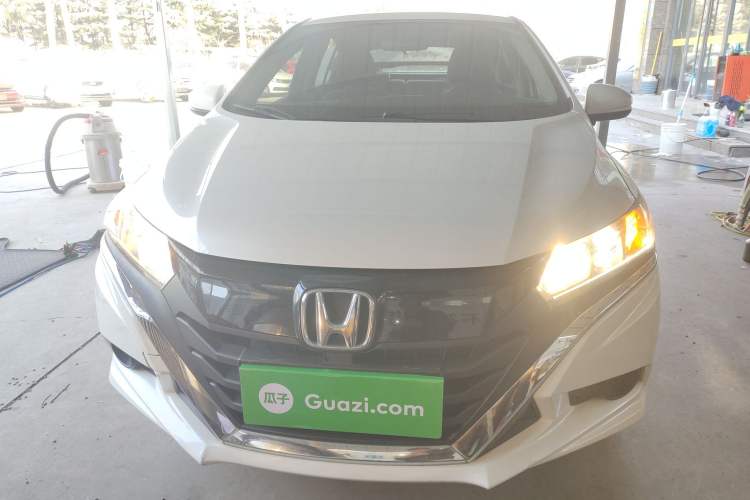 Used Honda Gienia 2017 1.5L CVT Classic Edition Exterior 1