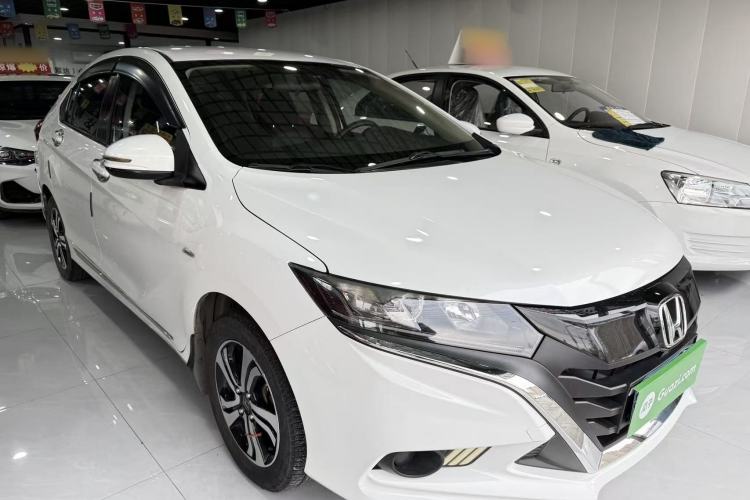 Used Honda Gienia 2017 1.5L CVT Classic Edition Exterior 2