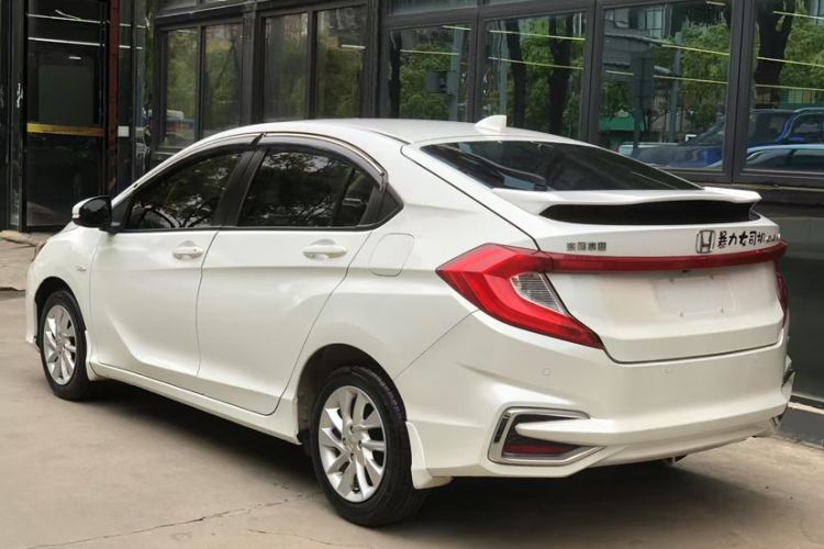 Used Honda Gienia 2017 1.5L CVT Comfort Version Exterior 2