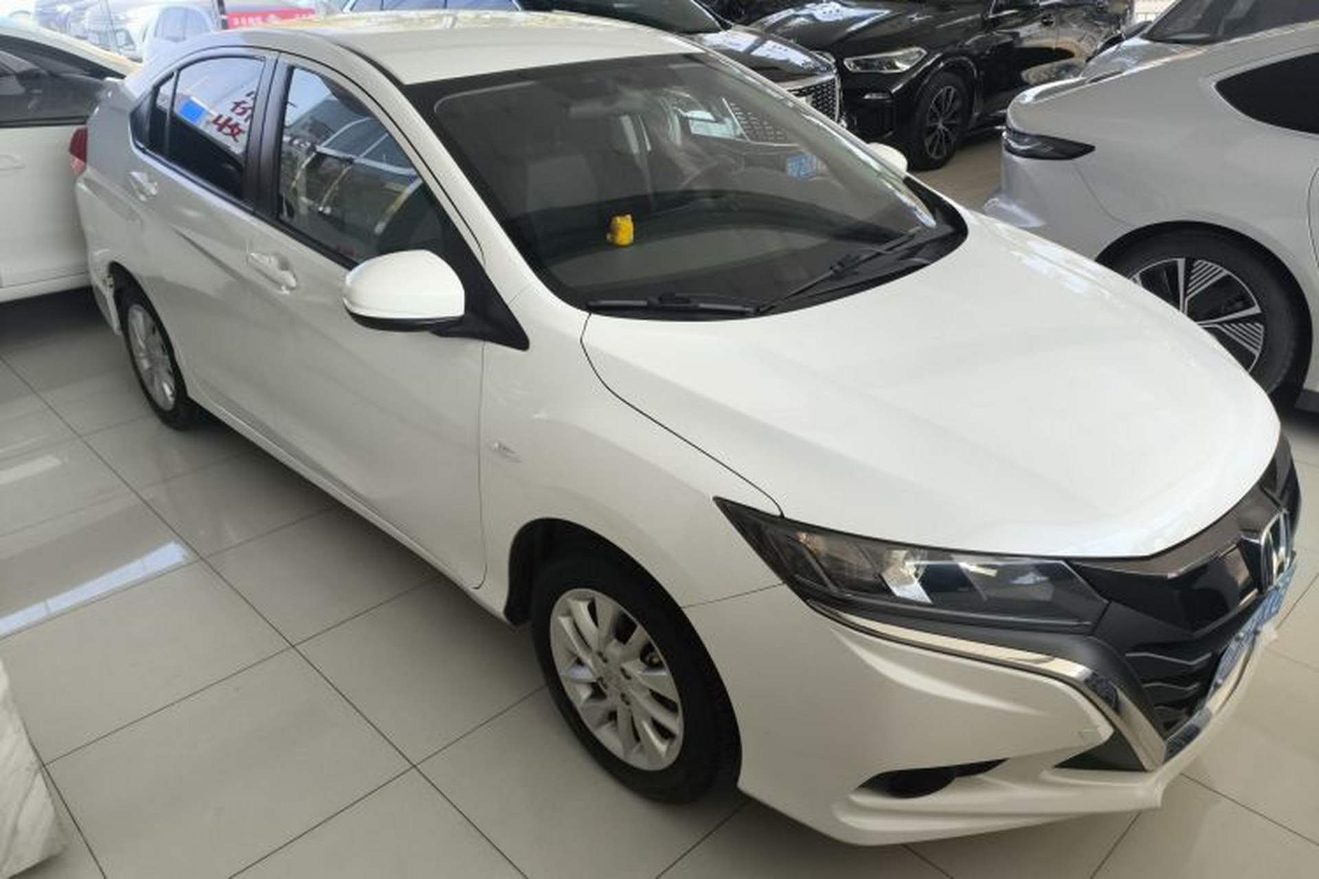 Used Honda Gienia 2017 1.5L CVT Classic Edition Exterior 2