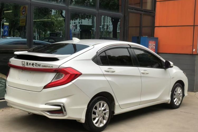 Used Honda Gienia 2017 1.5L CVT Comfort Version Exterior 3