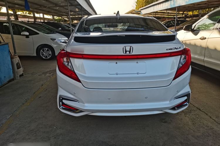 Used Honda Gienia 2017 1.5L CVT Classic Edition Exterior 4
