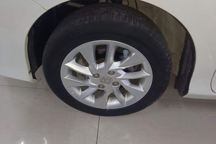 Used Honda Gienia 2017 1.5L CVT Classic Edition Exterior 4