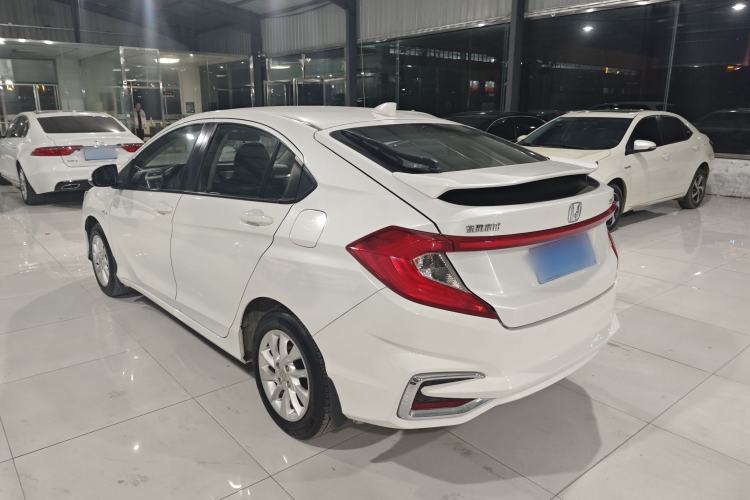 Used Honda Gienia 2017 1.5L CVT Classic Edition Exterior 4