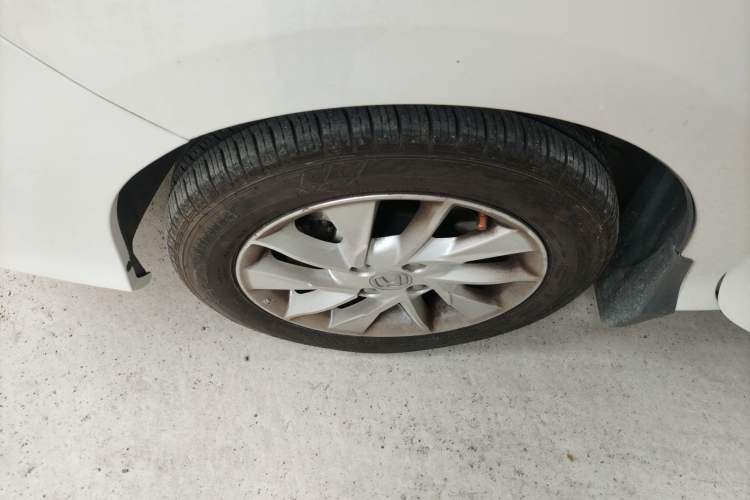 Used Honda Gienia 2017 1.5L CVT Classic Edition Exterior 4