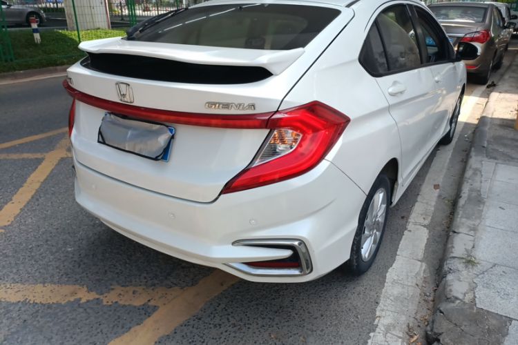Used Honda Gienia 2017 1.5L CVT Classic Edition Exterior 5