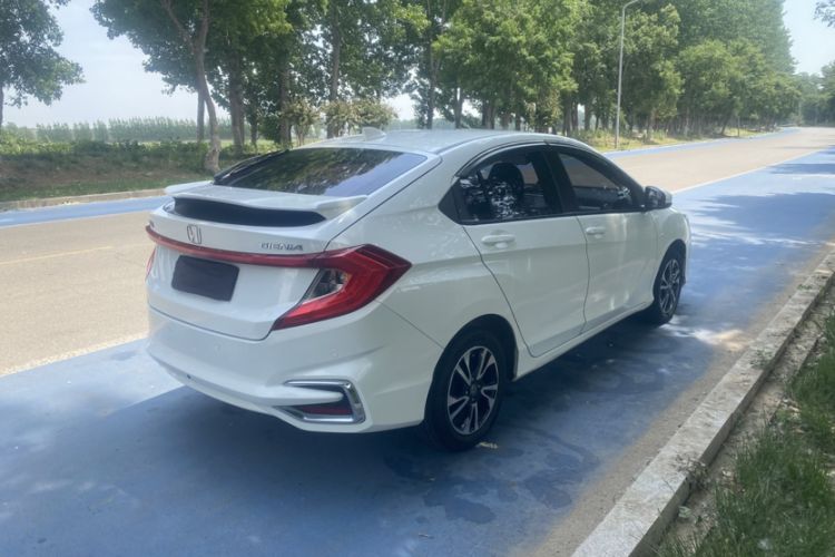 Used Honda Gienia 2017 1.5L CVT Classic Edition Exterior 5