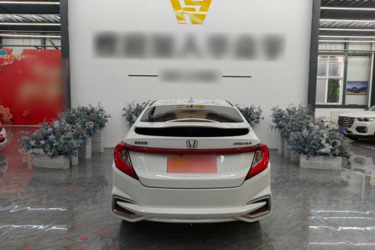 Used Honda Gienia 2017 1.5L CVT Classic Edition Exterior 6