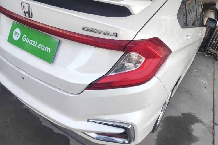 Used Honda Gienia 2017 1.5L CVT Classic Edition Exterior 6