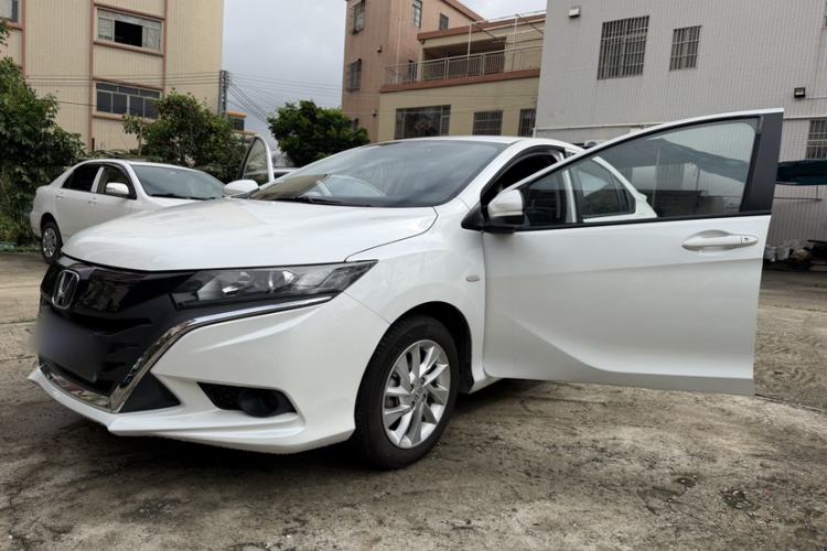 Used Honda Gienia 2017 1.5L CVT Classic Edition Exterior 8