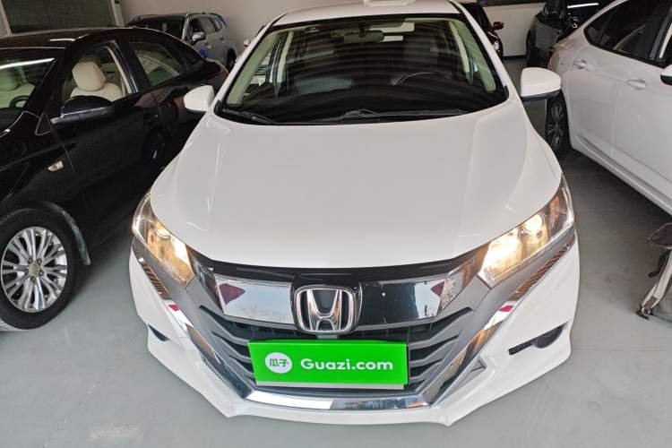 Used Honda Gienia 2017 1.5L CVT Classic Edition Front