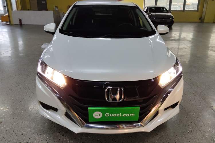 Used Honda Gienia 2017 1.5L CVT Classic Edition Front