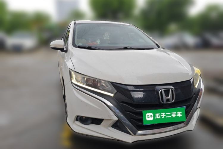 Used Honda Gienia 2017 1.5L CVT Fashion Edition Front