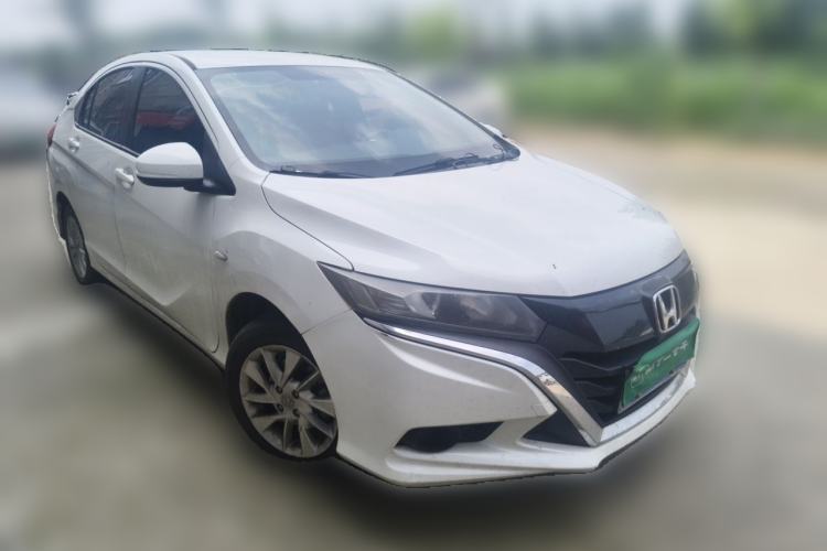 Used Honda Gienia 2017 1.5L CVT Classic Edition Front Right 45 Deg