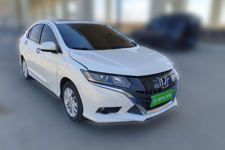 Used Honda Gienia 2017 1.5L CVT Comfort Version Front Right 45 Deg