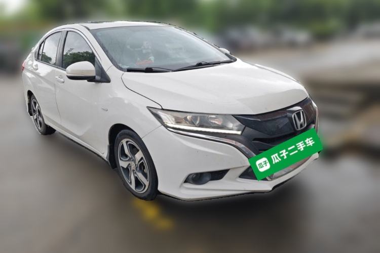 Used Honda Gienia 2017 1.5L CVT Fashion Edition Front Right 45 Deg