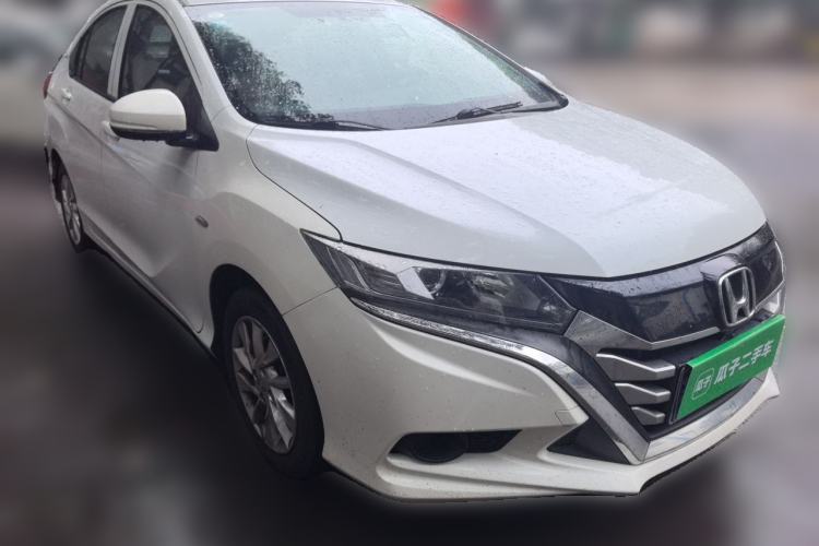 Used Honda Gienia 2017 1.5L Manual Classic Edition Front Right 45 Deg
