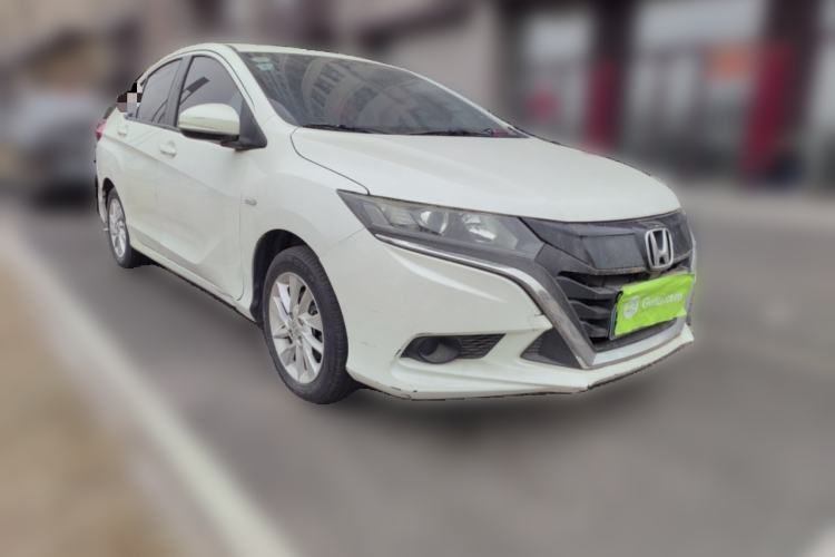 Used Honda Gienia 2017 1.5L CVT Classic Edition Front Right 45 Deg