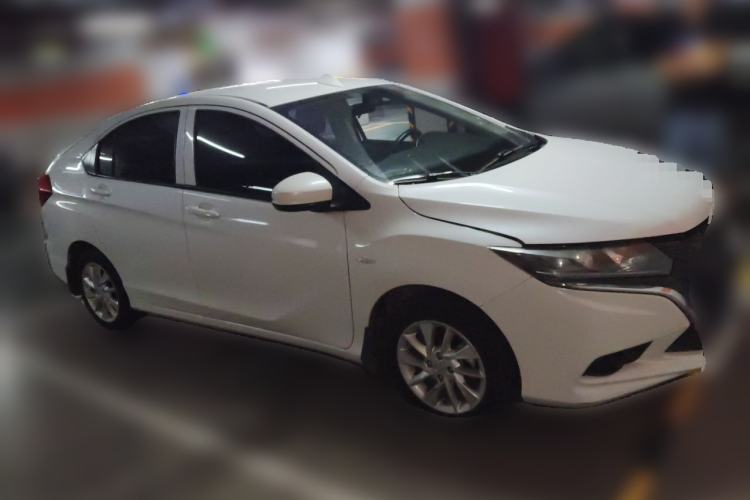 Used Honda Gienia 2017 1.5L Manual Classic Edition Front Right 45 Deg