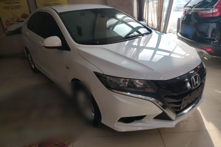 Used Honda Gienia 2017 1.5L CVT Classic Edition Front Right 45 Deg