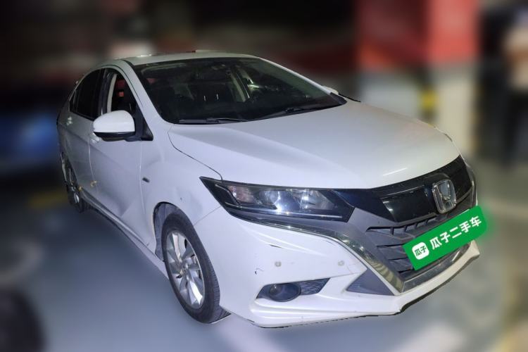 Used Honda Gienia 2017 1.5L CVT Comfort Version Front Right 45 Deg