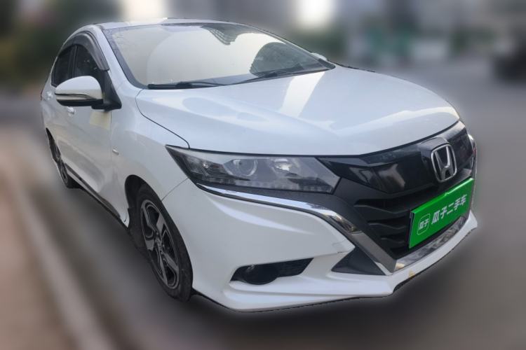 Used Honda Gienia 2017 1.5L CVT Fashion Edition Front Right 45 Deg